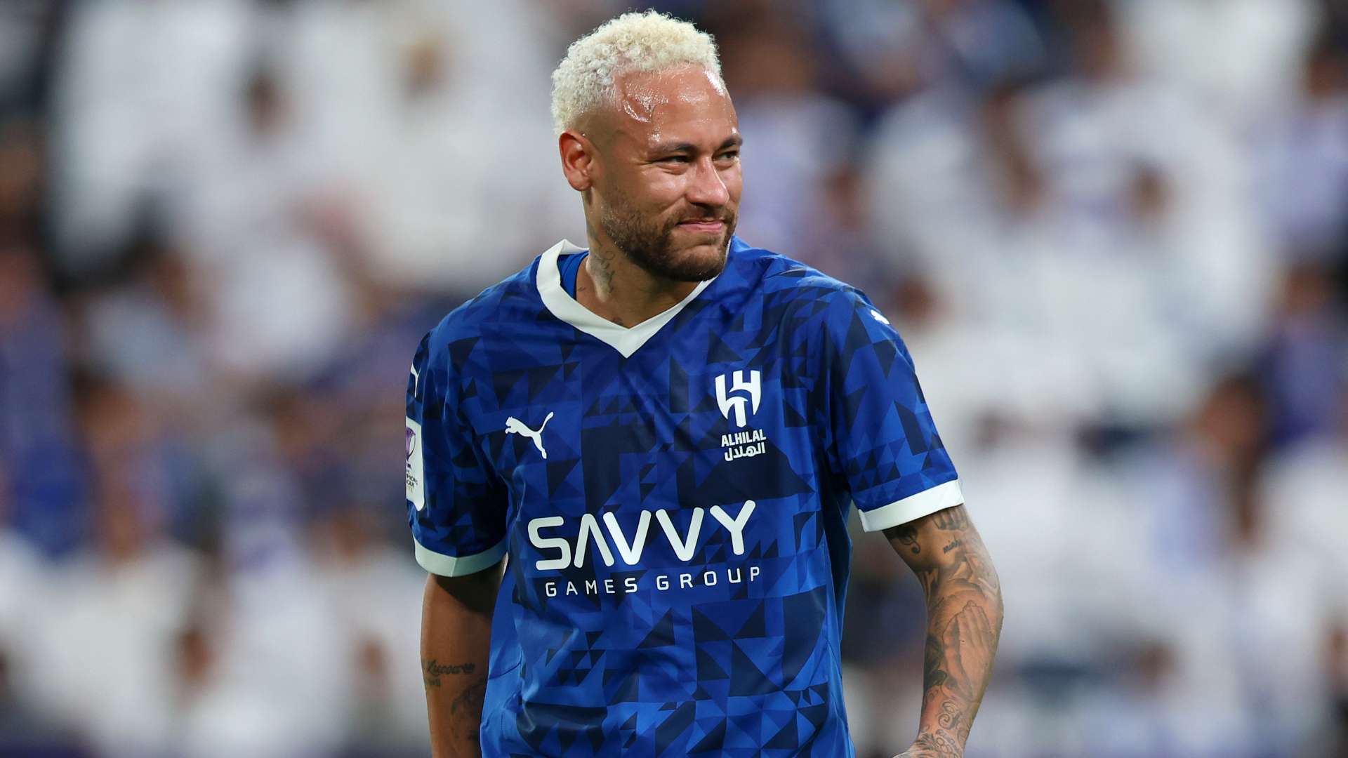 由于新冠疫 由于新冠疫