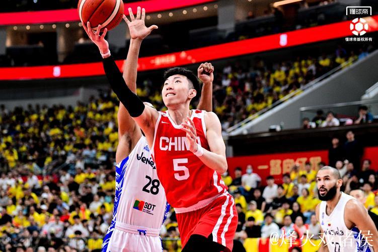 中国男篮热身赛四连胜 亚洲杯前完美“练兵” 中国男篮热身赛四连胜 亚洲杯前完美“练兵”